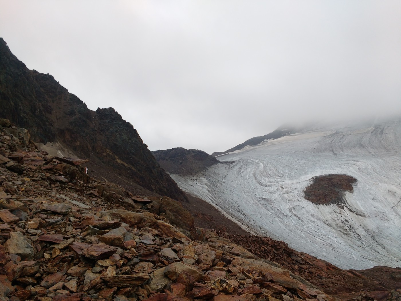 Traverse von der Planeilscharte zum Matscher Joch mit Blick auf den Planeilferner